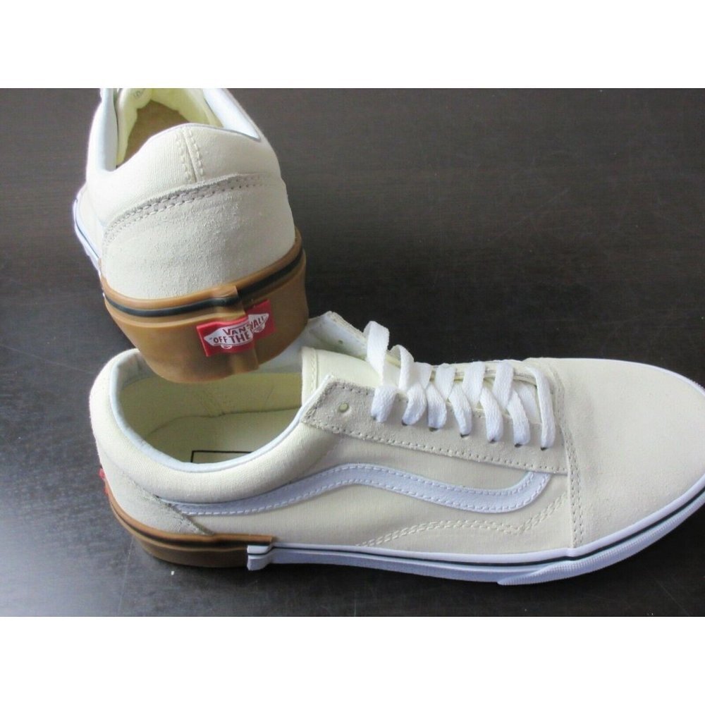 Vans Women's Old Skool Gum Block Classic White Canvas Suede shoes Sizes NIB - Picture 3 of 5